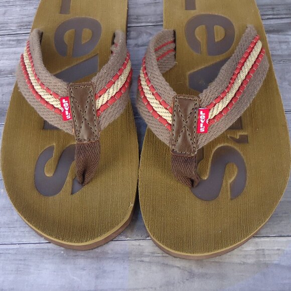 SIZE 12. Levi\'s Kyle casual thong canvas flip-flop men\'s sandals. main image 9
